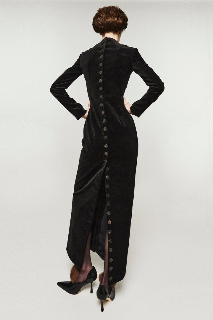 Fitted Maxi Dress With Front And Back Closure Black