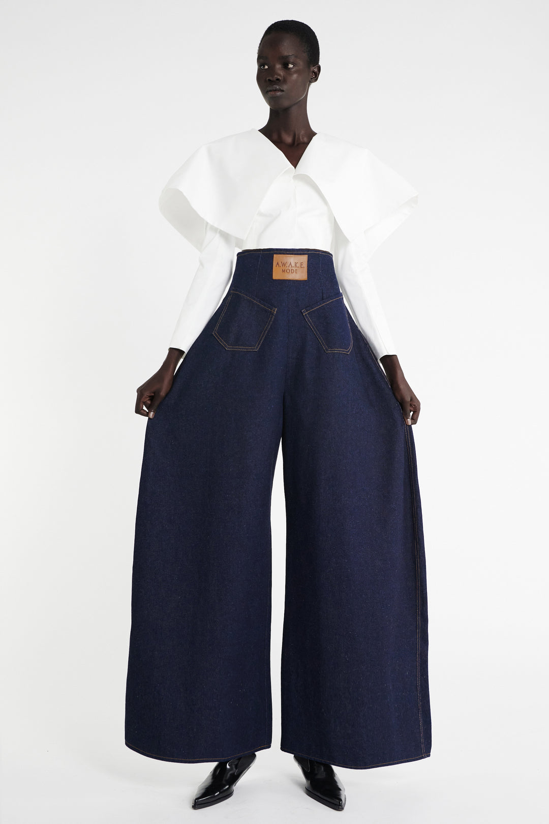 Cropped Jacket With Collar White