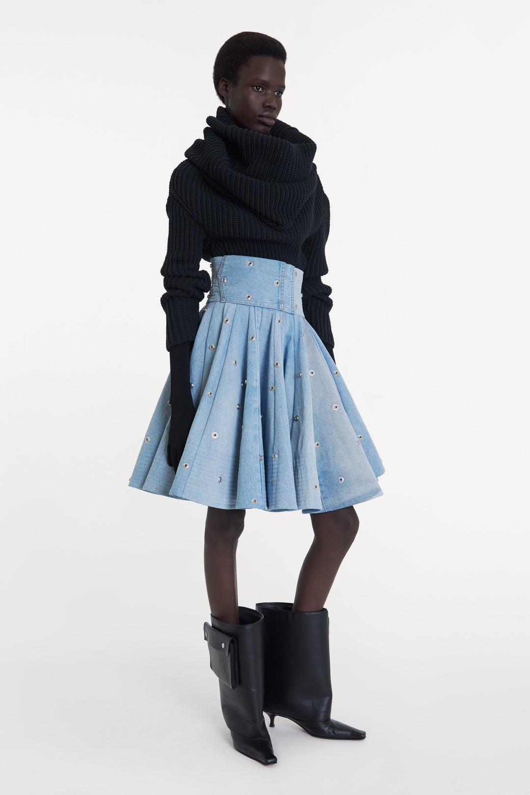 Knit Snood Top With Gloves Black
