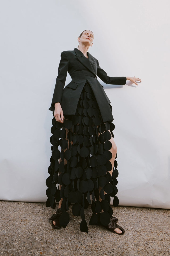 Asymmetric Volume-Contrast Jacket Black