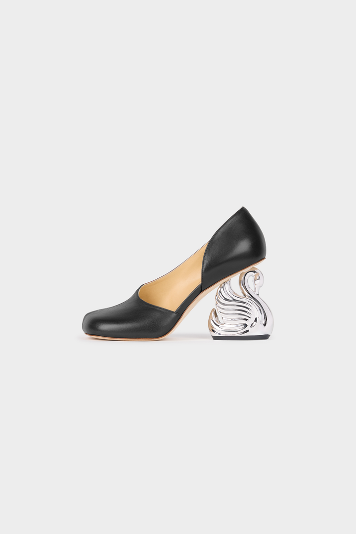 Vesper Shoes With Swan Heel Black