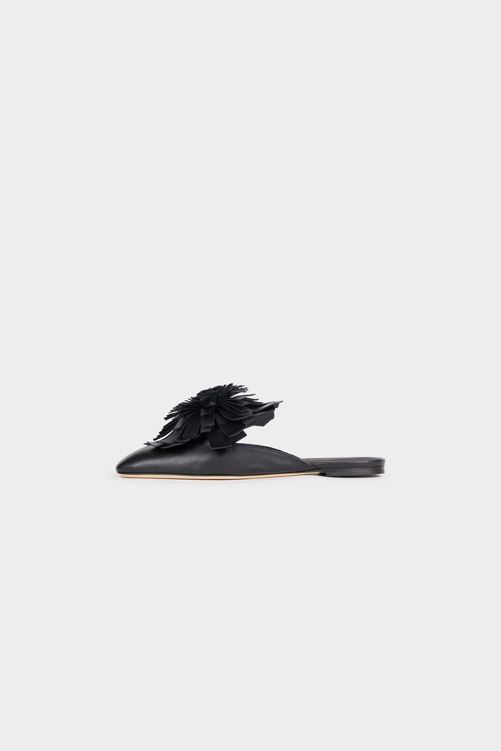 Tim Open Toe Shoes With Pom-Poms Black