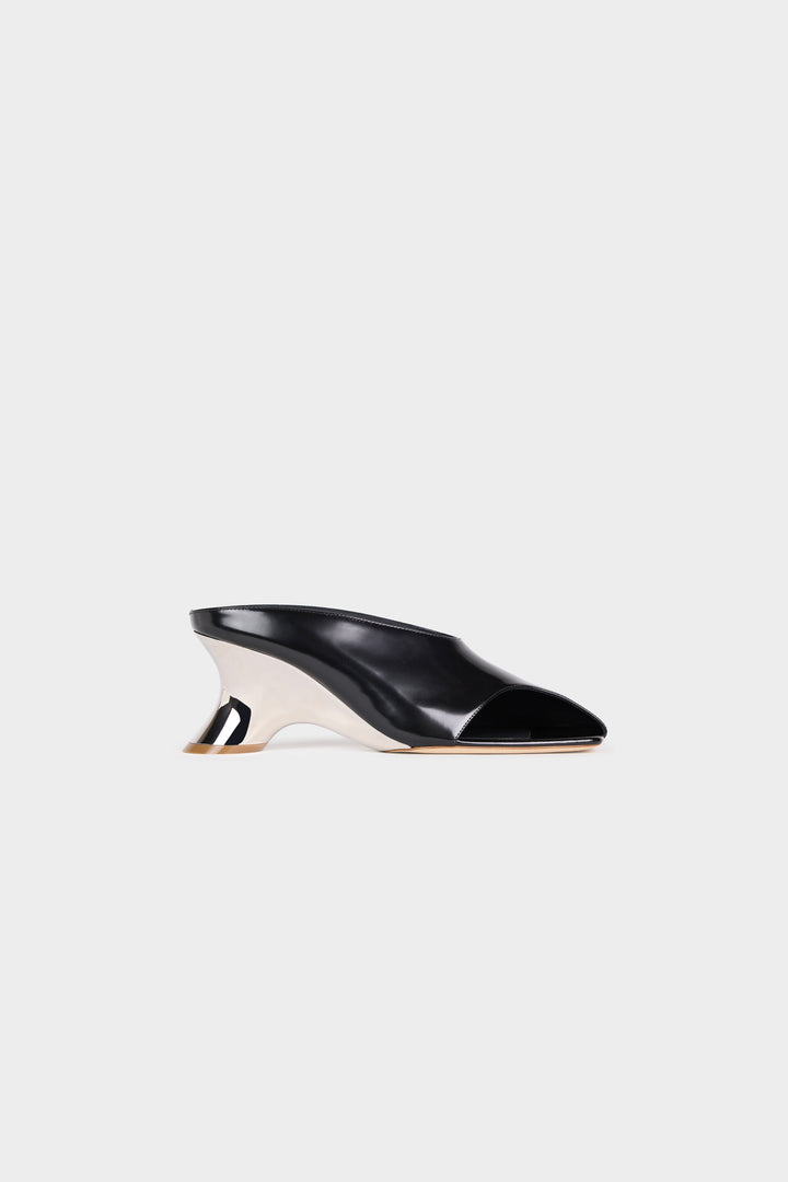 Tess Shoes Black Silver Gold