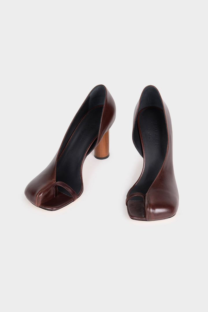 Christine Cousine Shoes Brown