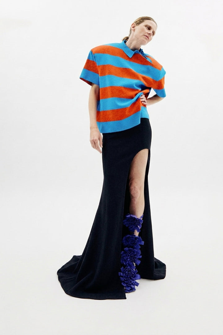 Knitted Flared Skirt With Cut Out Black
