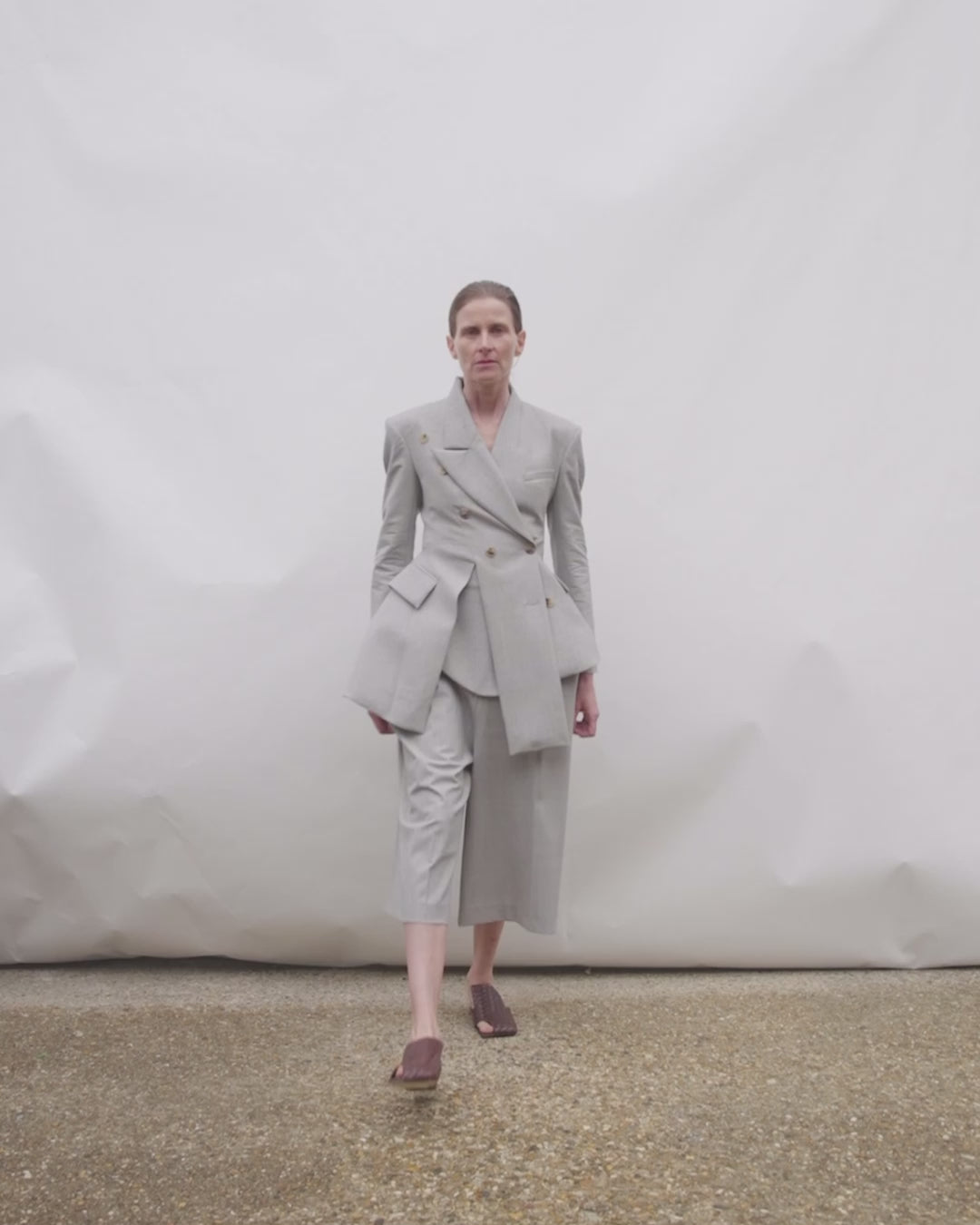 Asymmetric Volume-Contrast Jacket Light Grey Melange